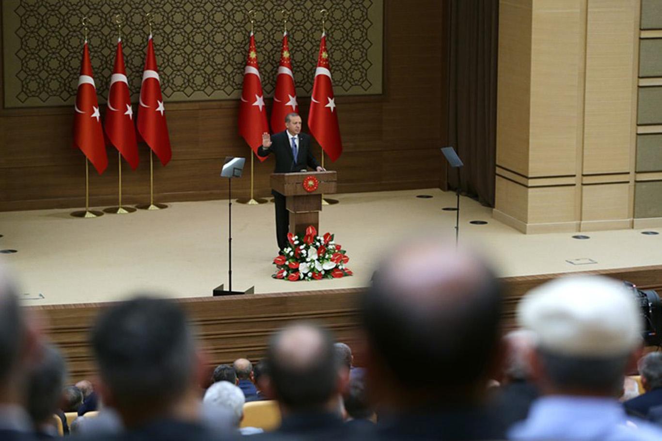 “Makamlar insanlara hizmet için araçtır” “Makamlar insanlara hizmet için araçtır”